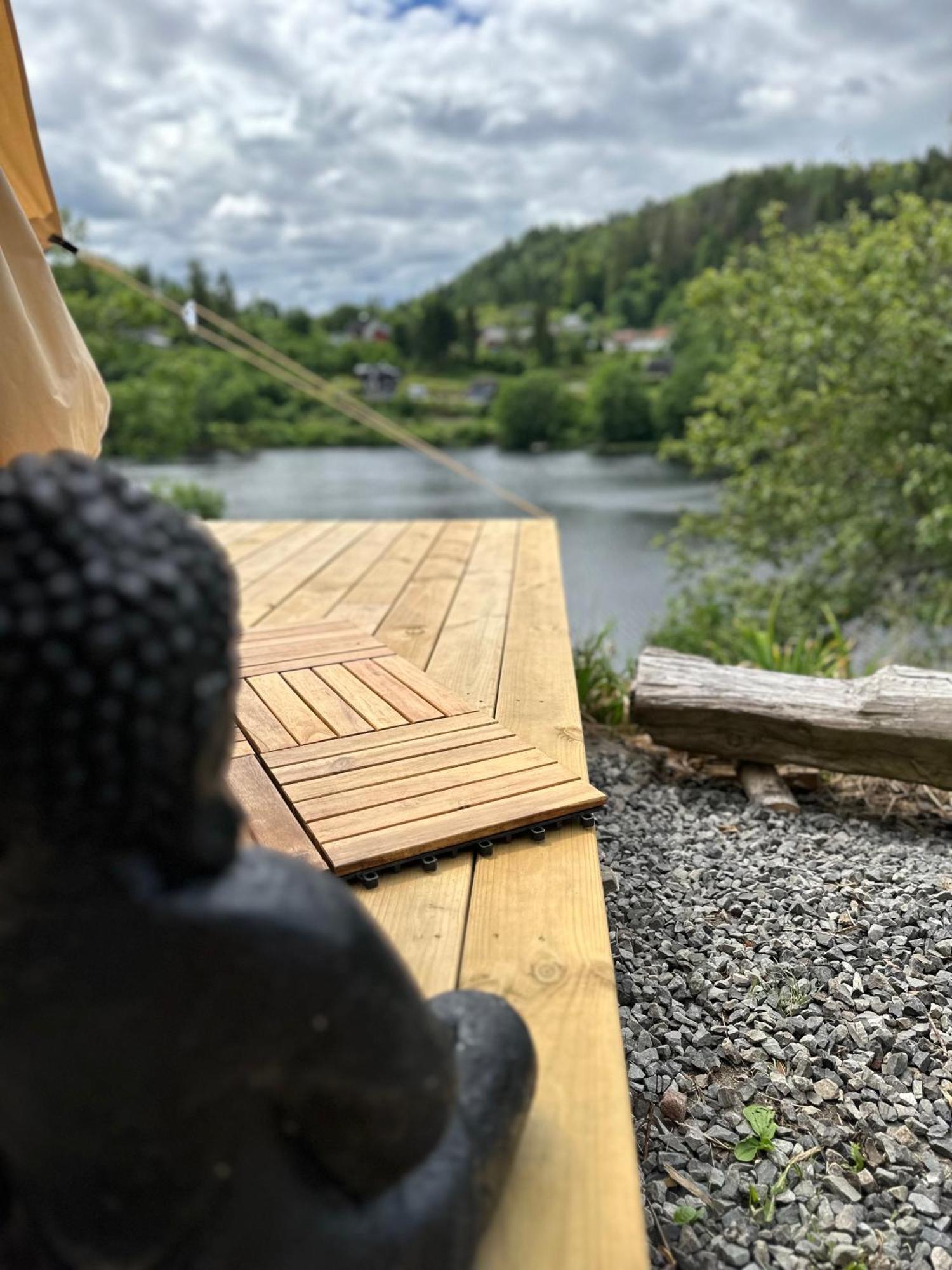 Glamping On Idyllic Lake, Paddle Boards & Rowboat Porsgrunn Zewnętrze zdjęcie